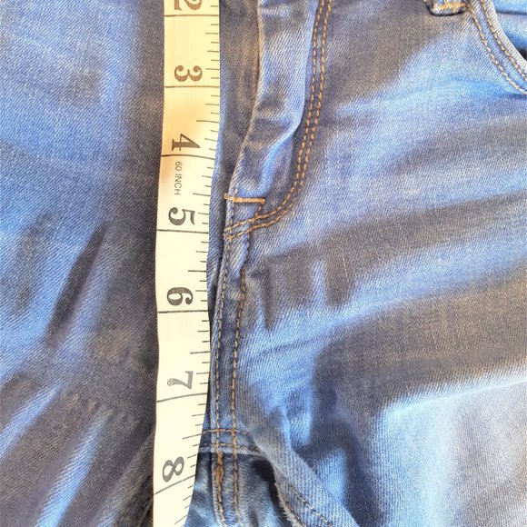 Tally Weijl Distressed Skinny Jean (light washed) - Picture 10 of 15